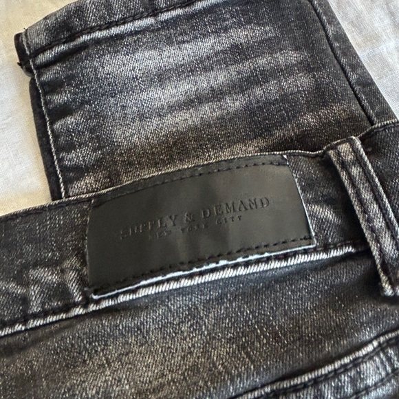 Supply & Demand Black Distressed Skinny Jeans 30/31 - Picture 5 of 12
